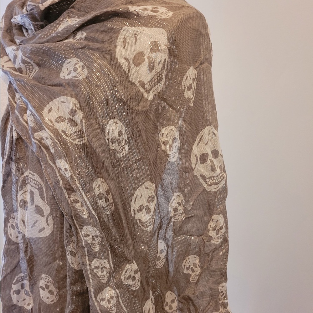Skeleton Scarf, Gray and White w Silver Threading, 64” long